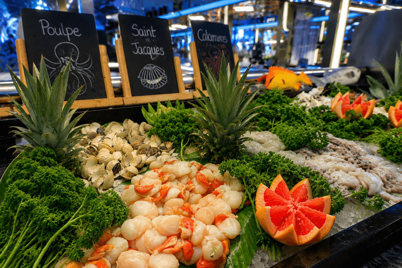 Saint-Jacques poêlées — bar fruits de mer buffet Bordeaux